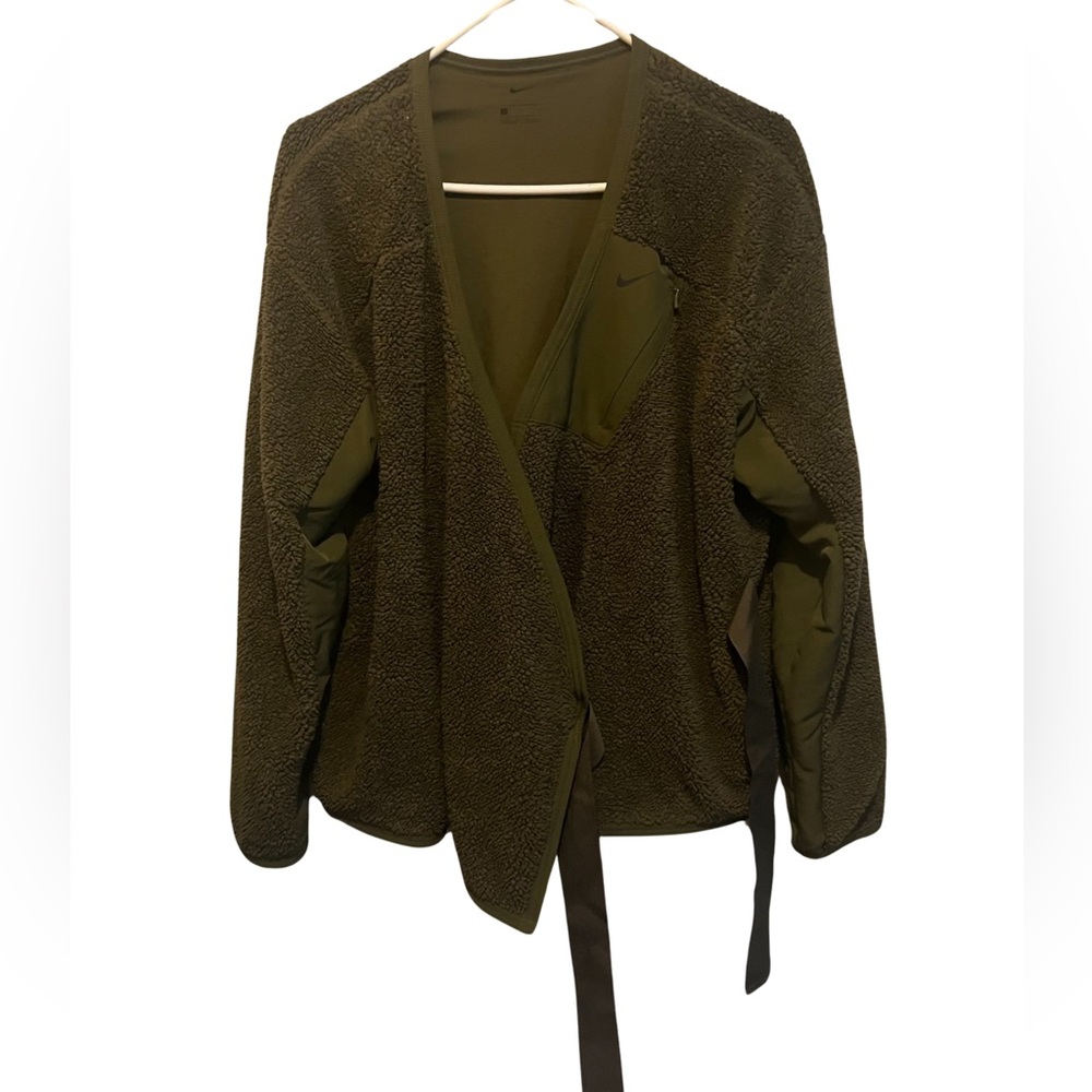 Nike Olive Long Sleeve Sherpa Training Wrap Top - Picture 10 of 15